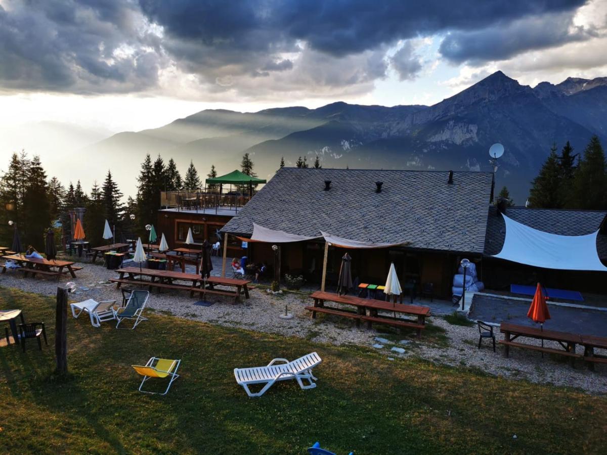 Restaurant Hotel Chalet Del Sole Oulx Exteriér fotografie